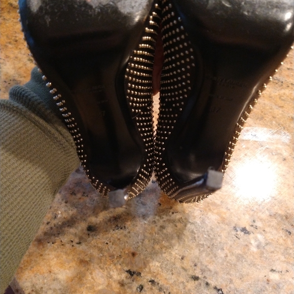 Saint Laurent Studded stilettos - Picture 7 of 8